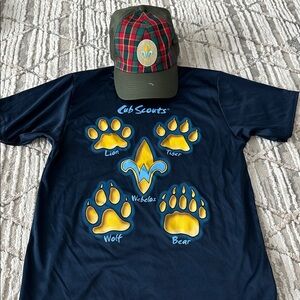 Cub Scouts Navy T-Shirt and Plaid Cap Set